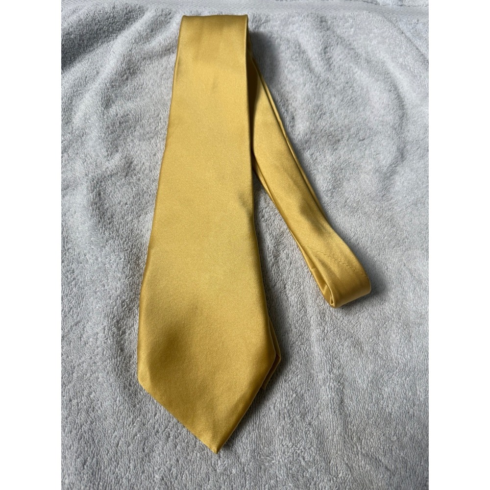 Donald J Trump Signature Collection Gold Silk Tie Solid Satin Hand Made Mens